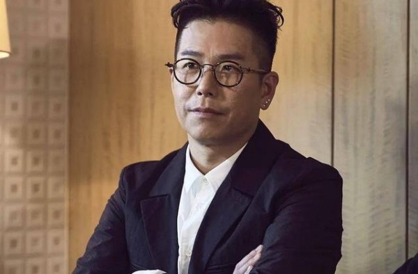 遗憾！50岁林晓峰宣布与妻子离婚，结束18年婚姻关系
