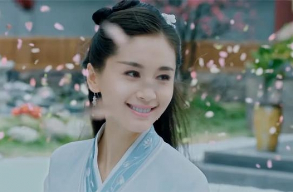 37岁出演少女，王子文的“尴尬剧”