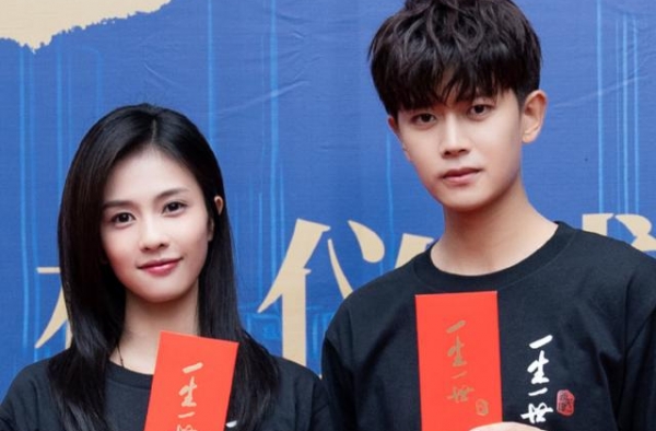 《一生一世》全新路透，任嘉伦身材引热议，网友：回古装世界吧