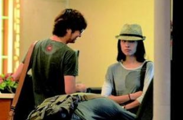 有种差距叫董洁前男友，潘粤明靠网剧翻红，他却落魄现身苍蝇小馆