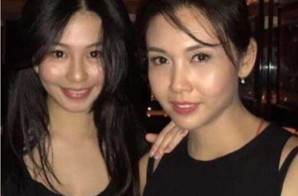 都说邱淑贞女儿颜值高，看到朱茵女儿，网友：心动了，小紫霞仙子