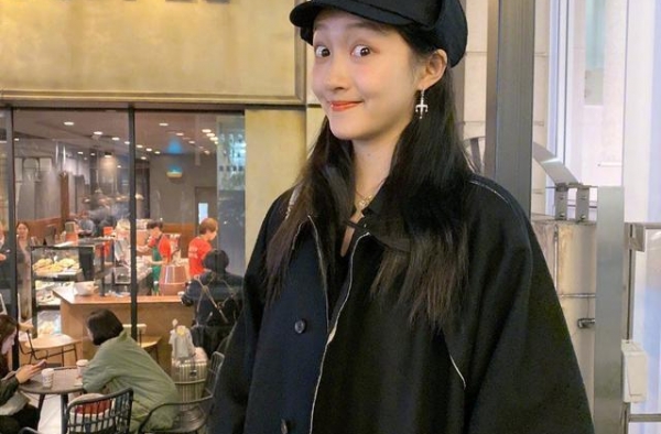 “国民闺女”关晓彤突破往日形象，穿黑丝蹦迪热舞，庆生未见鹿晗