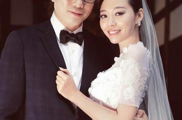 张靓颖首谈前夫冯珂，承认被骗财但不认为有吃亏，称与母亲已和好