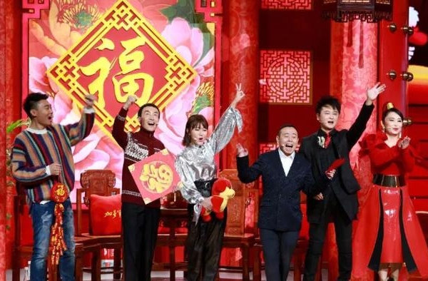 为模仿赵本山直接改名换姓，微整数次减肥20斤，如今年入百万