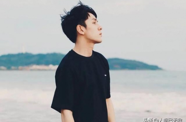果然，像李佳琦一样的工作方式倒下了多少人……