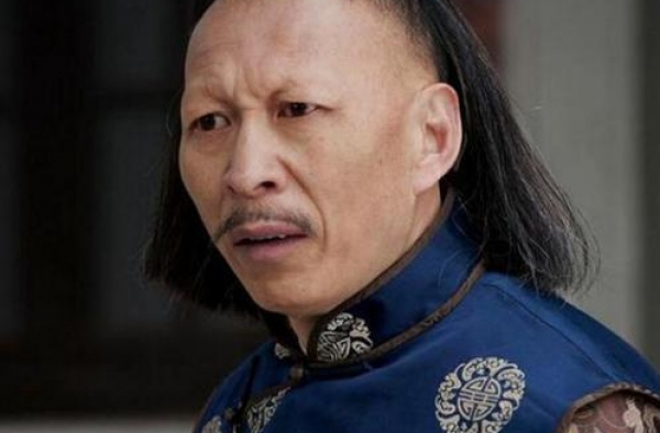细数：当代荧屏出名的“2大恶人”，在生活中全然变了味道