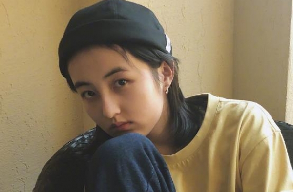 张子枫入住大学宿舍，室友被称校花，颜值高到能直接演女主角