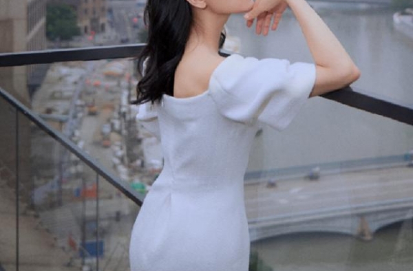 高圆圆活动生图曝光，失去十级精修加持后，这颜值确定我没眼花吧