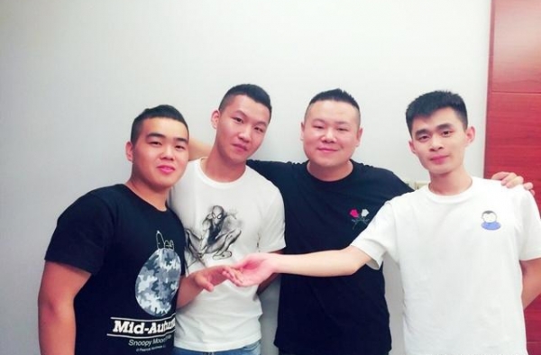“借钱可以，先填借钱申请表，我等老婆批复”岳云鹏对助理这么说