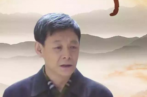 《家产》：高家老爷为什么喜欢三儿媳陈爱萍不喜欢二儿媳王红？