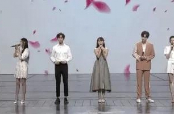 成毅刚红就掉粉？《琉璃》既火，概不售后！CP尺度太难把握了