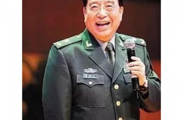 李双江情史：历经两段婚姻，曾与钱学森之妻亲近，被“发配”边疆