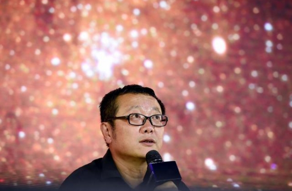 因刘慈欣力挺中国新疆政策 美议员吁弃拍《三体》
