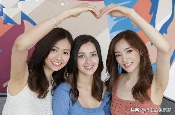 落选港姐与TVB成功签约，传与好莱坞巨星同校，望与王浩信合作