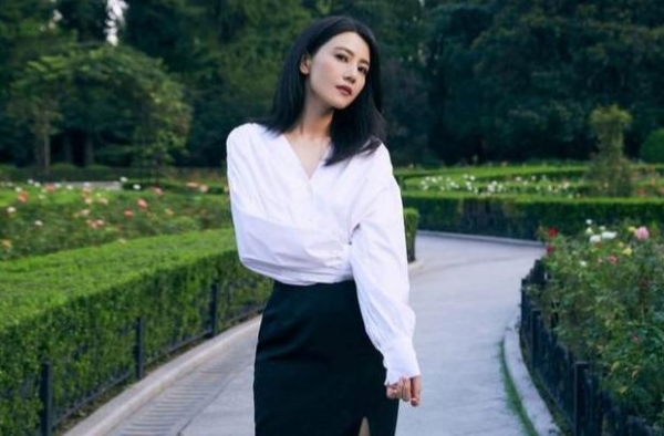 女明星产后复出艰难，这个时代对女性的要求有多苛刻？