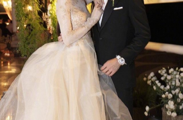 郭碧婷孕肚照又被曝光，与向佐同框出镜，二人感情现状一望而知