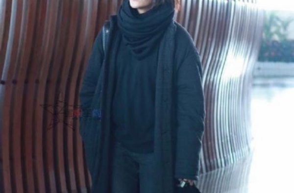 陈坤儿子生日宴上，有位新人小花就坐在陈坤旁边，她凭什么？