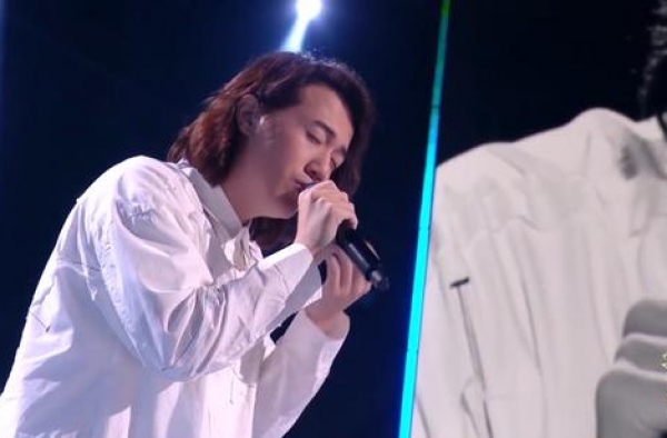 中国好声音：不唱原创的斑马森林，输给傅欣瑶实在是再正常不过了