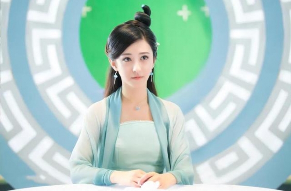 《哪吒降妖记》的水精灵，90后中俄混血儿，曾和赵丽颖演姐妹