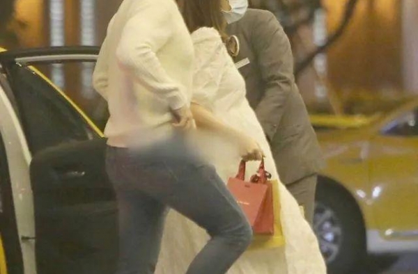 陈乔恩妈妈：重男轻女成女儿人生阴影，女儿成名后她想要修复关系
