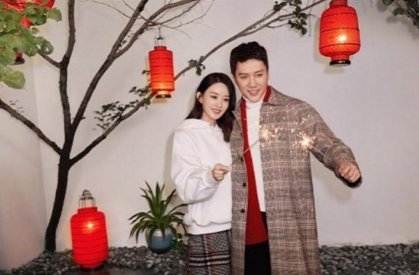 赵丽颖为冯绍峰庆生，称呼不是“老公”却意外甜蜜，粉丝操作很迷