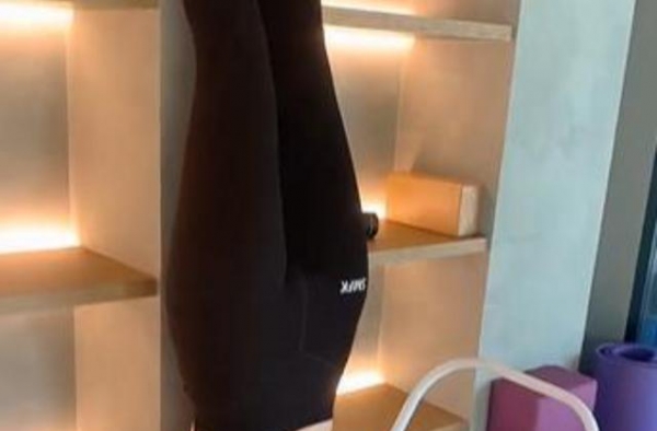 唐艺昕宣告复出，结婚1年后的唐艺昕，网友直呼：这是一个人吗