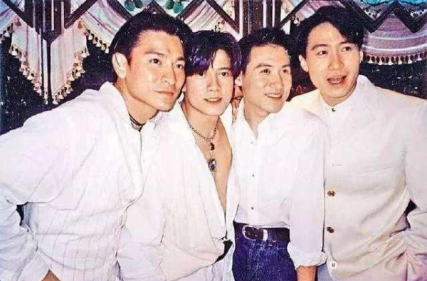 香港四大天王各捐370万 众星助基层电影人度难关