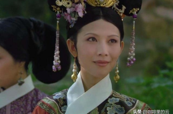 《甄嬛传》宜修∣皇后是如何将一手“王炸”打成了稀烂的？