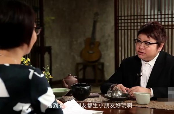 韩红自曝想要孩子，曾问郝蕾要二宝被拒，背后真实原因令人心酸