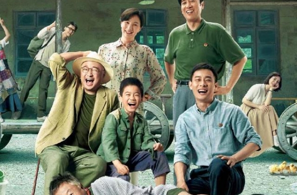 夫妻搭配干活不累？《我和我的家乡》，怎么都找自己老婆来演戏？