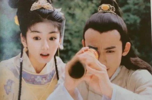 那个在老婆面前公开谈论黄奕的聂远，教会我们这样一个道理