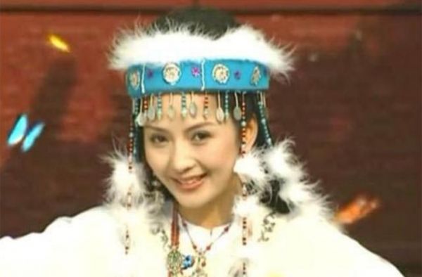 真实的香妃艾孜木：身有异香属实，27岁已婚之身，还被乾隆圣宠