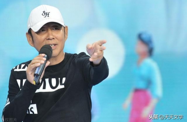 陈道明的爱情少有绯闻，在娱乐圈，如此纯洁的男人极少