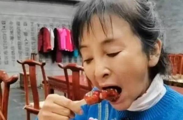曾誓死不嫁中国人，3段异国恋皆离婚的“梅大姐”，今现状如何？