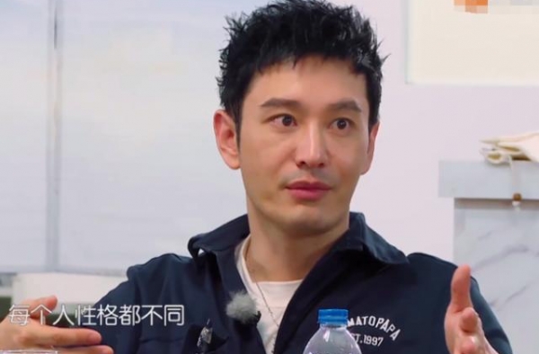 黄晓明儿子日子难熬，小海绵要学5门兴趣课，杨颖却乐开花还自夸
