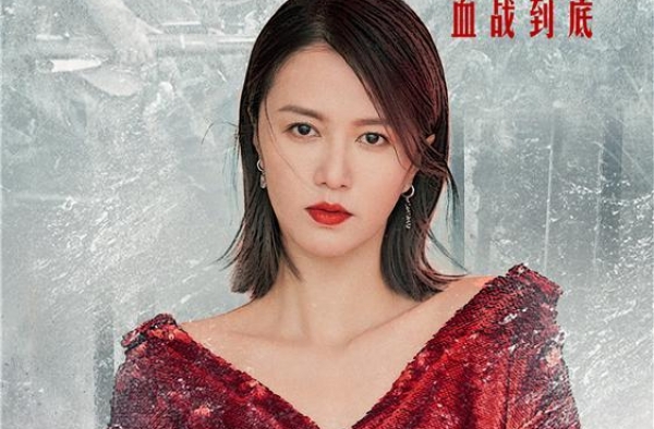 《金刚川》致敬英雄，谭维维新唱《英雄赞歌》饱含深情