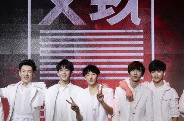 最惨男团X玖：肖战新戏不敢上，其他三位因周震南将面临失业？