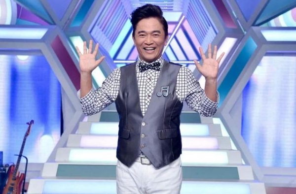 58岁吴宗宪身体状况不好？因打针昏迷多天，醒后需人搀扶着走