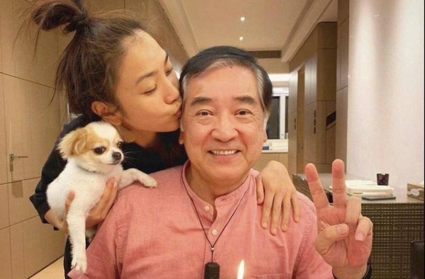 恭喜！秦沛爱女姜丽文与未婚夫开启同居生活，将在明年正式完婚