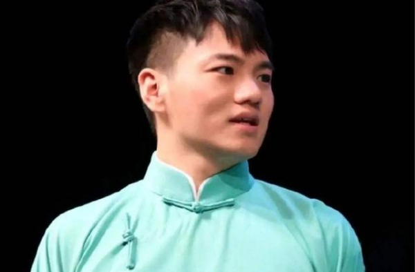德云社刘九儒演出故意超时，还对观众放话：我不下去谁也上不来