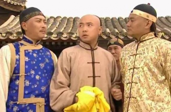当年是《李卫当官》路人，后来成德云社一哥，最会演戏的相声演员