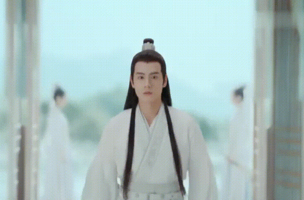 自古白衣多惆怅~