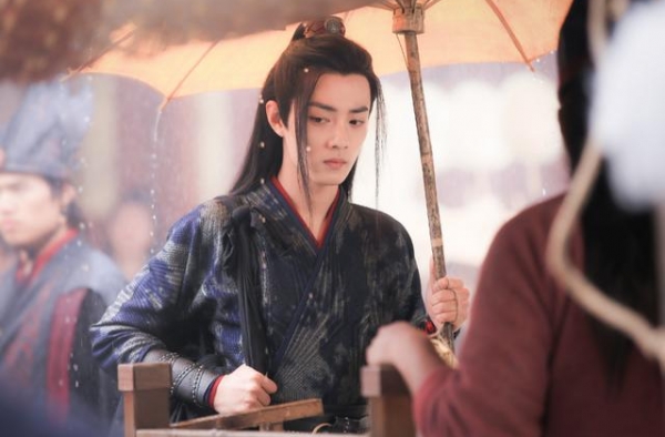 李诚儒称翻拍《陈情令》演员是傻瓜，对S卡耿耿于怀郭敬明不耐烦