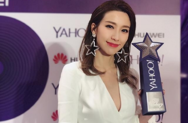 TVB女星首担女一被吐槽被迫降级，为嫁豪门，哑忍男友风流本性
