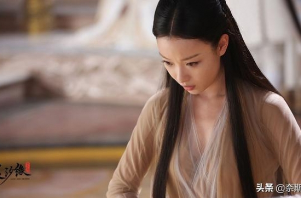 东方韵味的骨相美人的进阶之路——倪妮