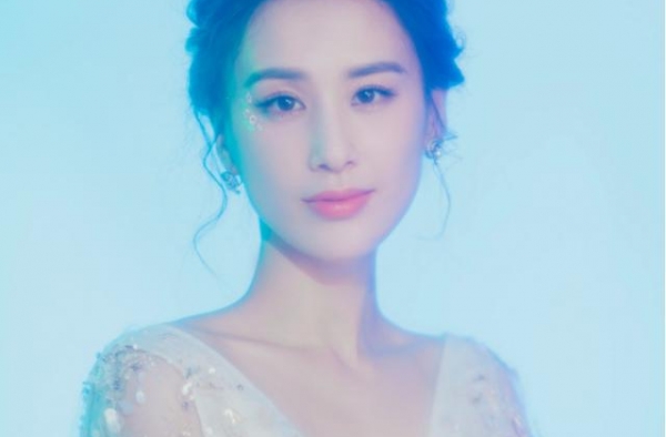 “偏心遗传”叫黄圣依，好基因给了小儿子，大儿子与爸爸复制粘贴