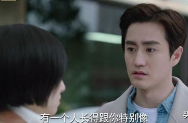《黑色灯塔》：不该被埋没的年度好剧，三大痛点直击人心