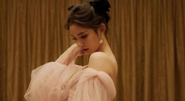 小八卦，林允冯绍峰，AB，黄明昊，张彬彬，喻言