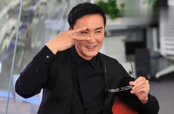《人民的正义》开播倒计时，吴刚进入主演阵列，众多老戏骨回归
