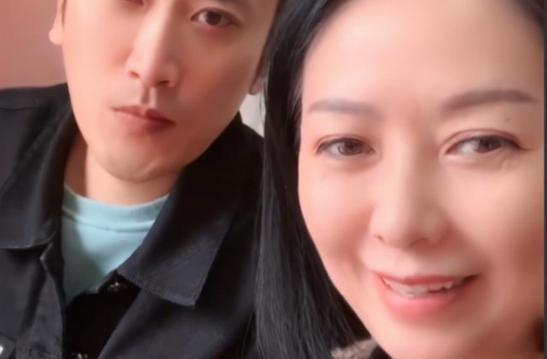 《乡村爱情14》热拍，谢腾飞给谢广坤读剧本，永强小蒙重回主线